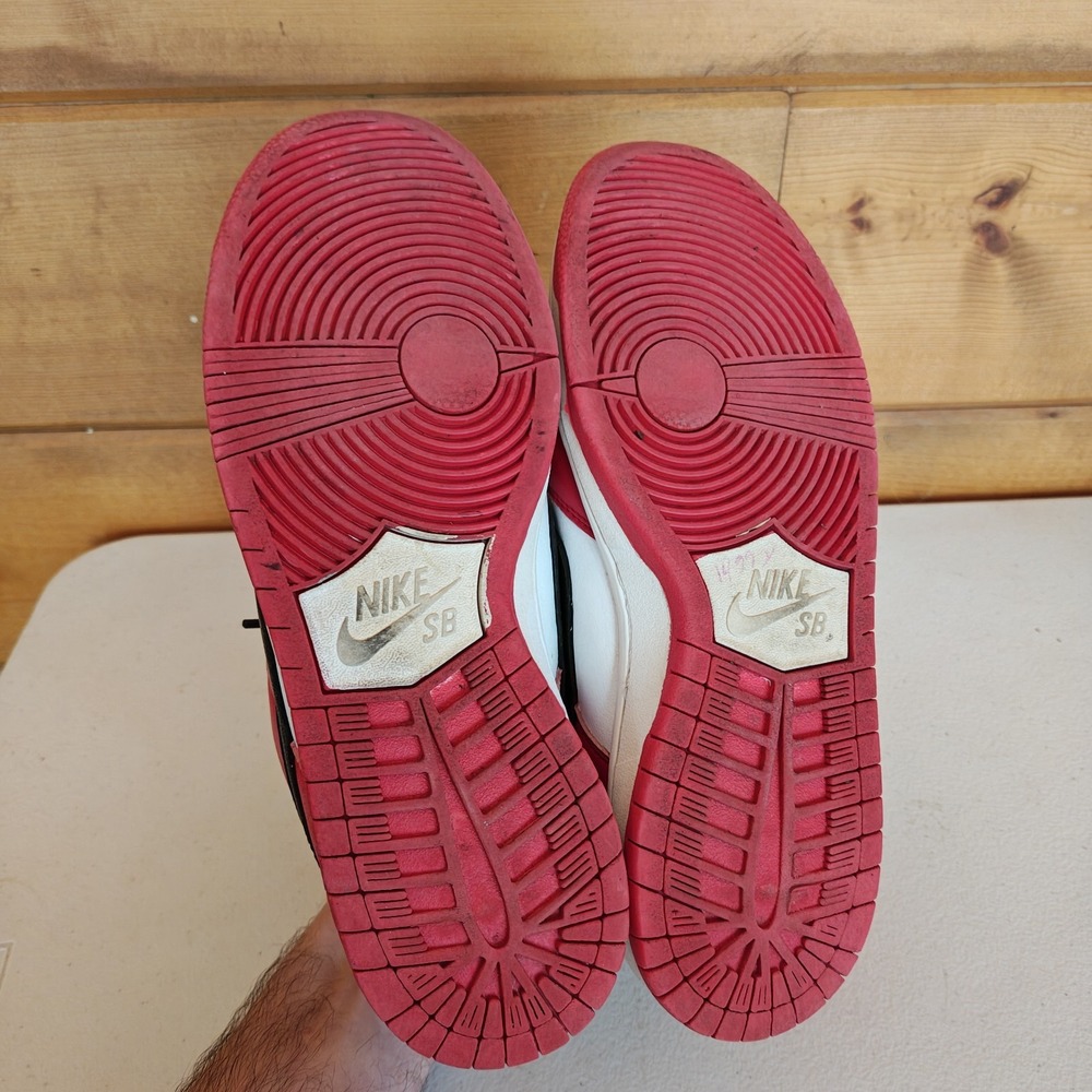 Size 8.5 - Nike SB Dunk Low J-Pack Chicago UK6 Eur40 Red Black White - Picture 5 of 7